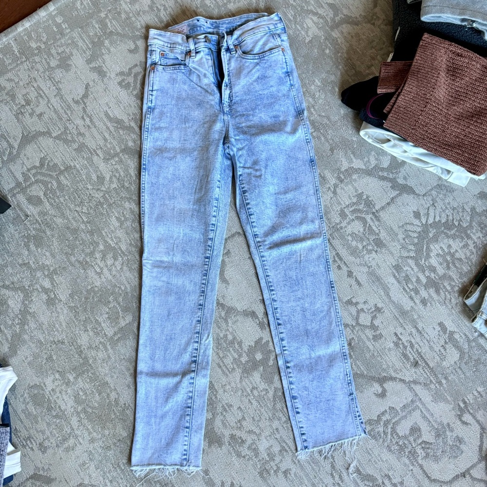 Gap Vintage Slim High Rise Light Blue Women's Jeans size 6 TALL